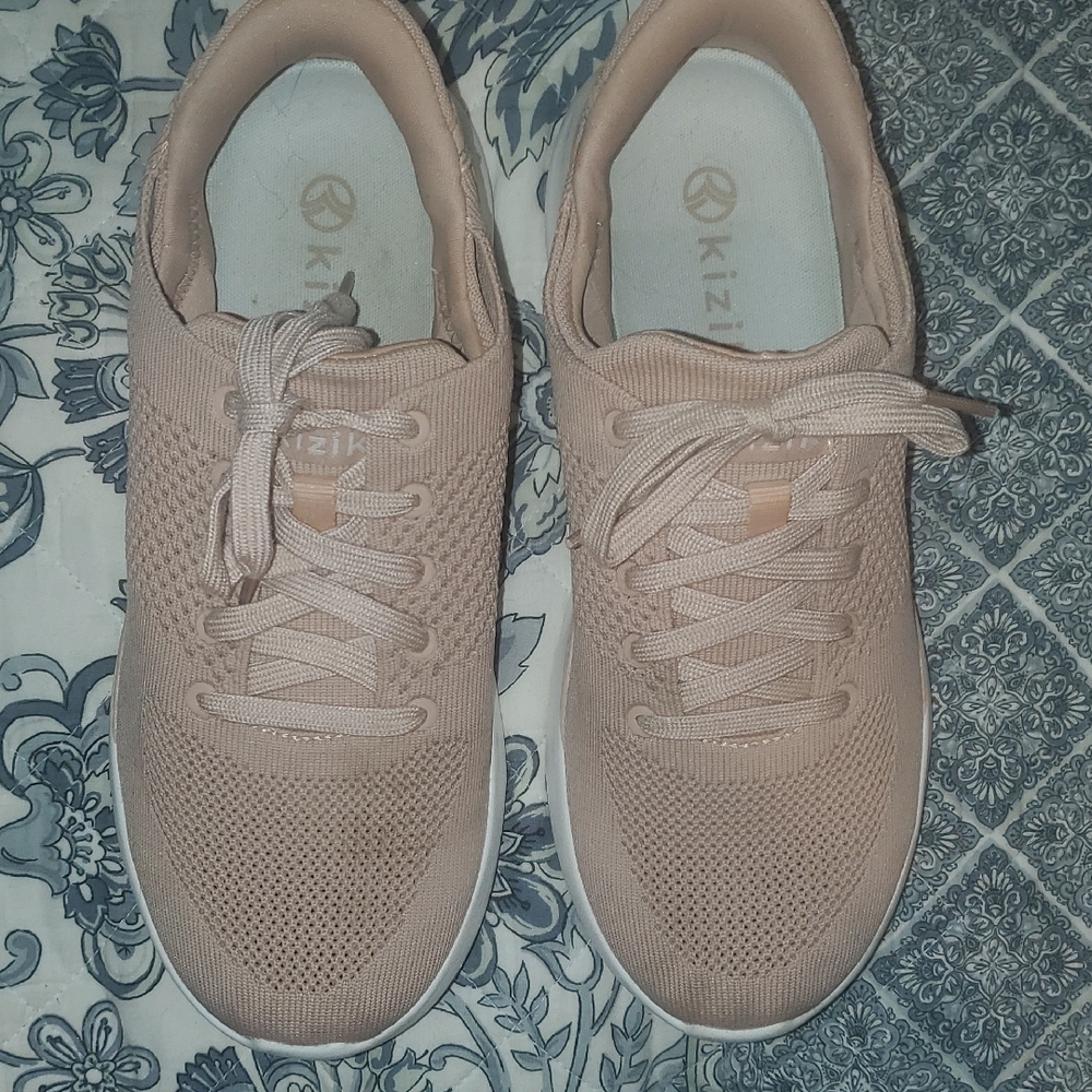 Kizik Women's Pink Sneakers